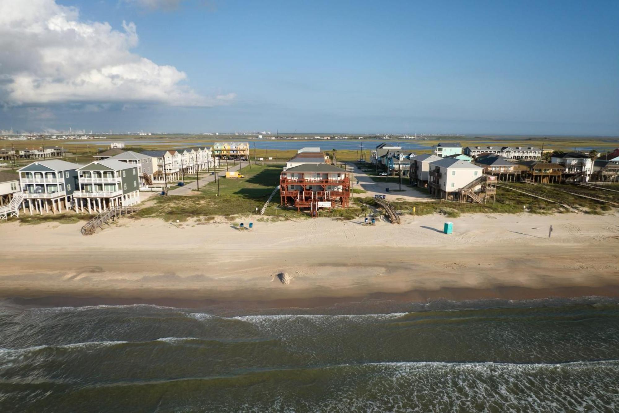 Unobstructed Oceanfront Seagull Unit 3 Beach Pad! Villa Surfside Beach Bagian luar foto