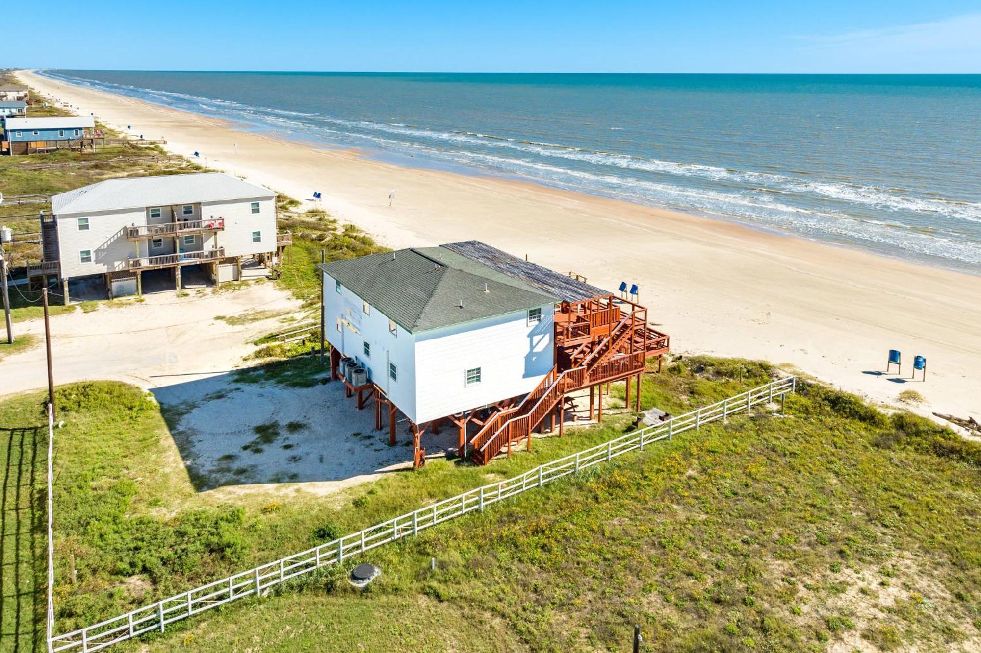 Unobstructed Oceanfront Seagull Unit 3 Beach Pad! Villa Surfside Beach Bagian luar foto